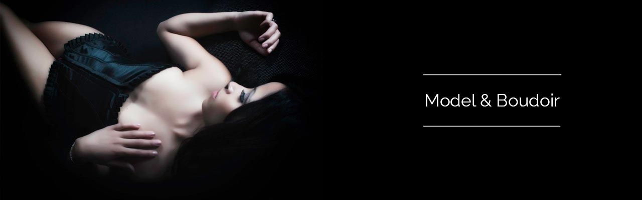 Okinawa & Japan Model & Boudoir Photographer